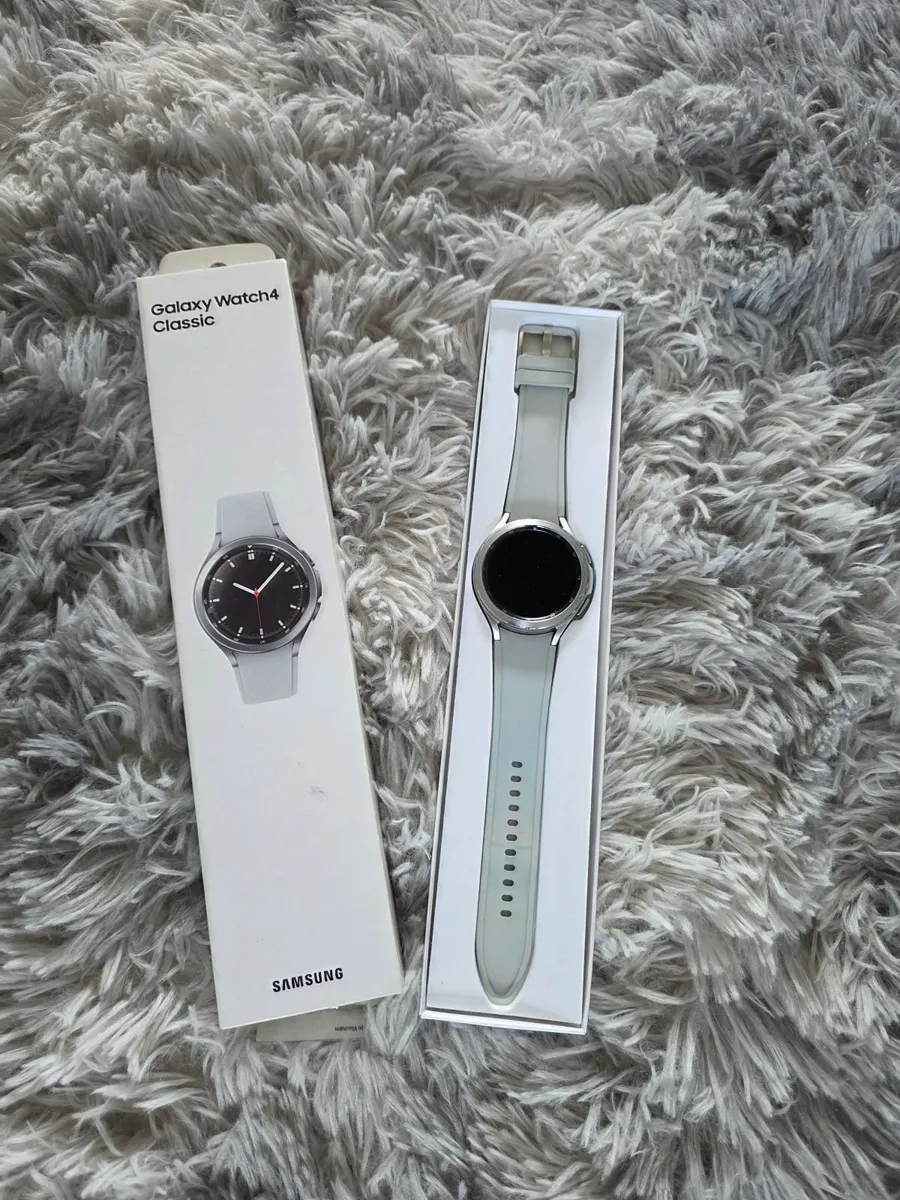 Samsung Galaxy Watch4 Classic 46mm – Boxed