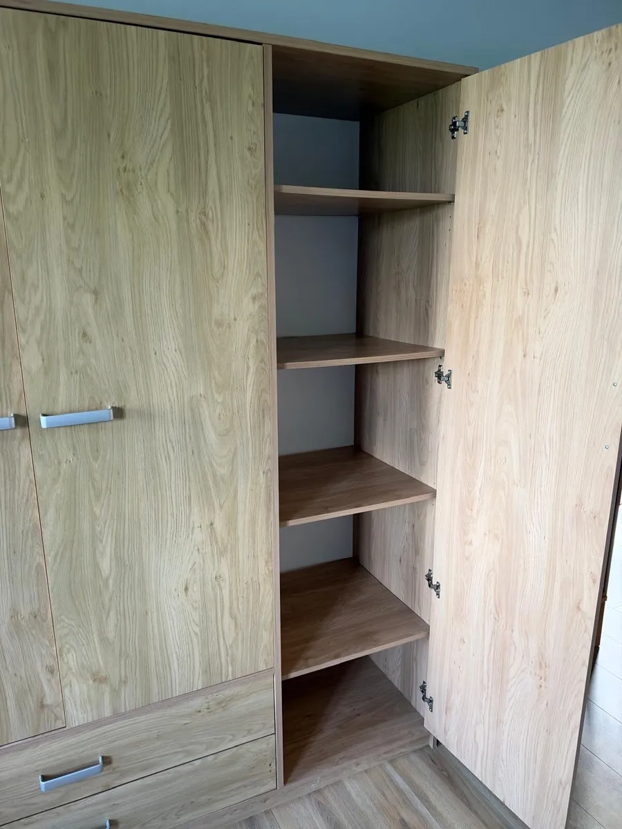 Wardrobe - Image 2