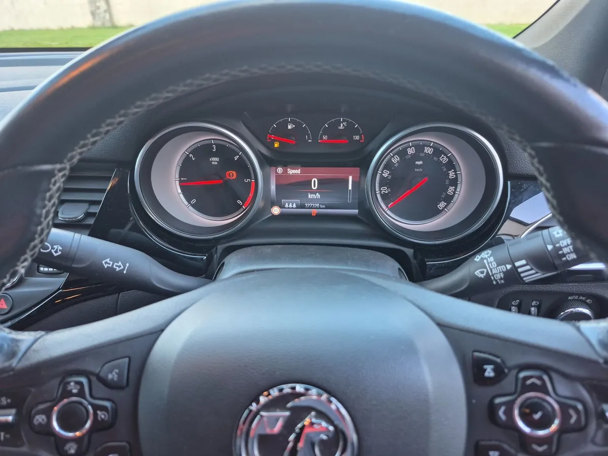 Vauxhall Astra 2017 - Image 3