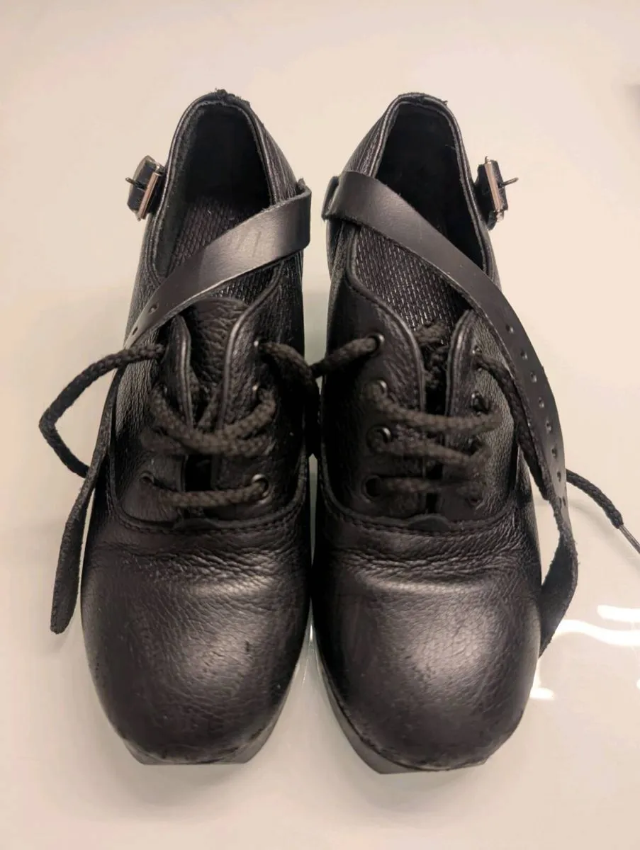 Irish Dancing Hard Shoes Size 1 - Image 1