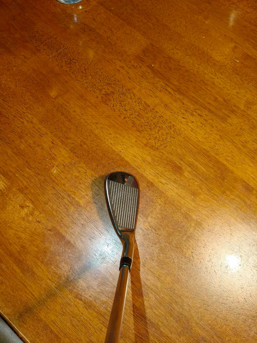 Left Handed Wilson Staff C300 Forged Irons 4-PW - Image 2
