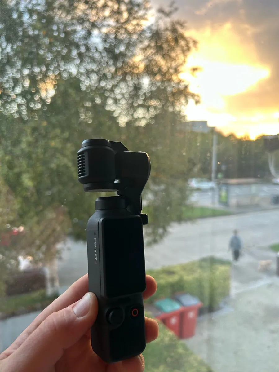 DJI osmo pocket 4 creator bundle - Image 2