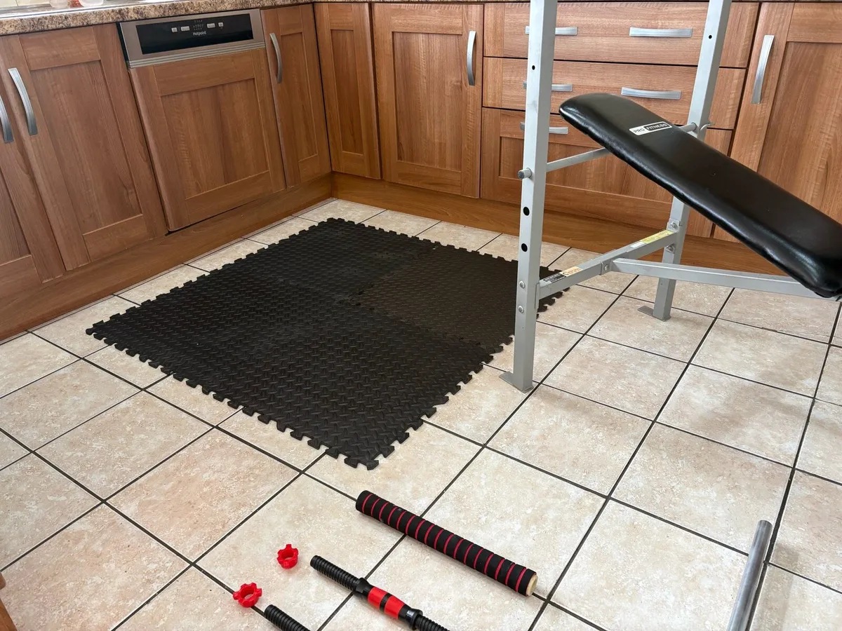 WEIGHT BENCH + 50KG WEIGHT, MATS, BARS! - Image 4