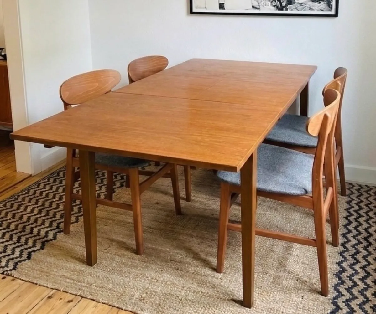 Vintage Mid Century Teak Extending Dining Table - Image 2