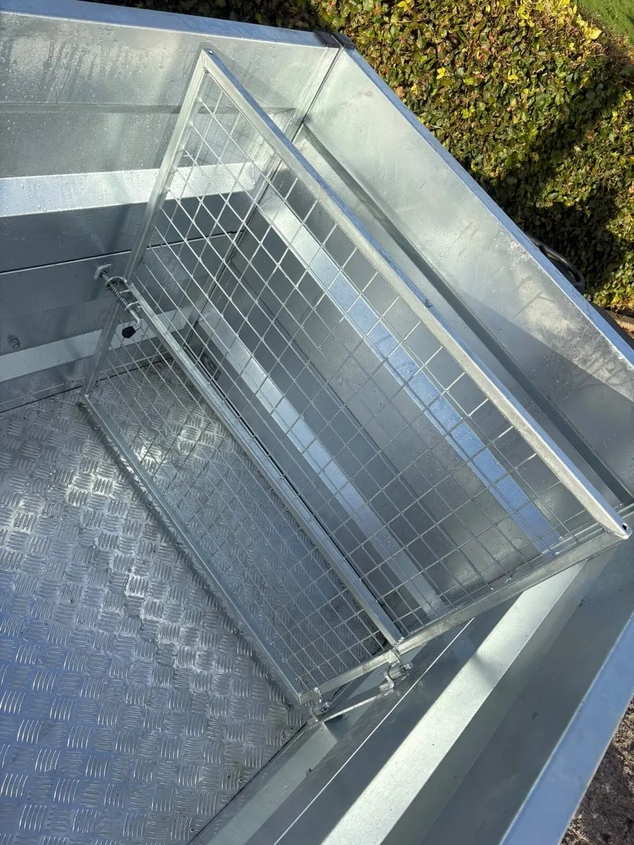 Livestock trailer - Image 2