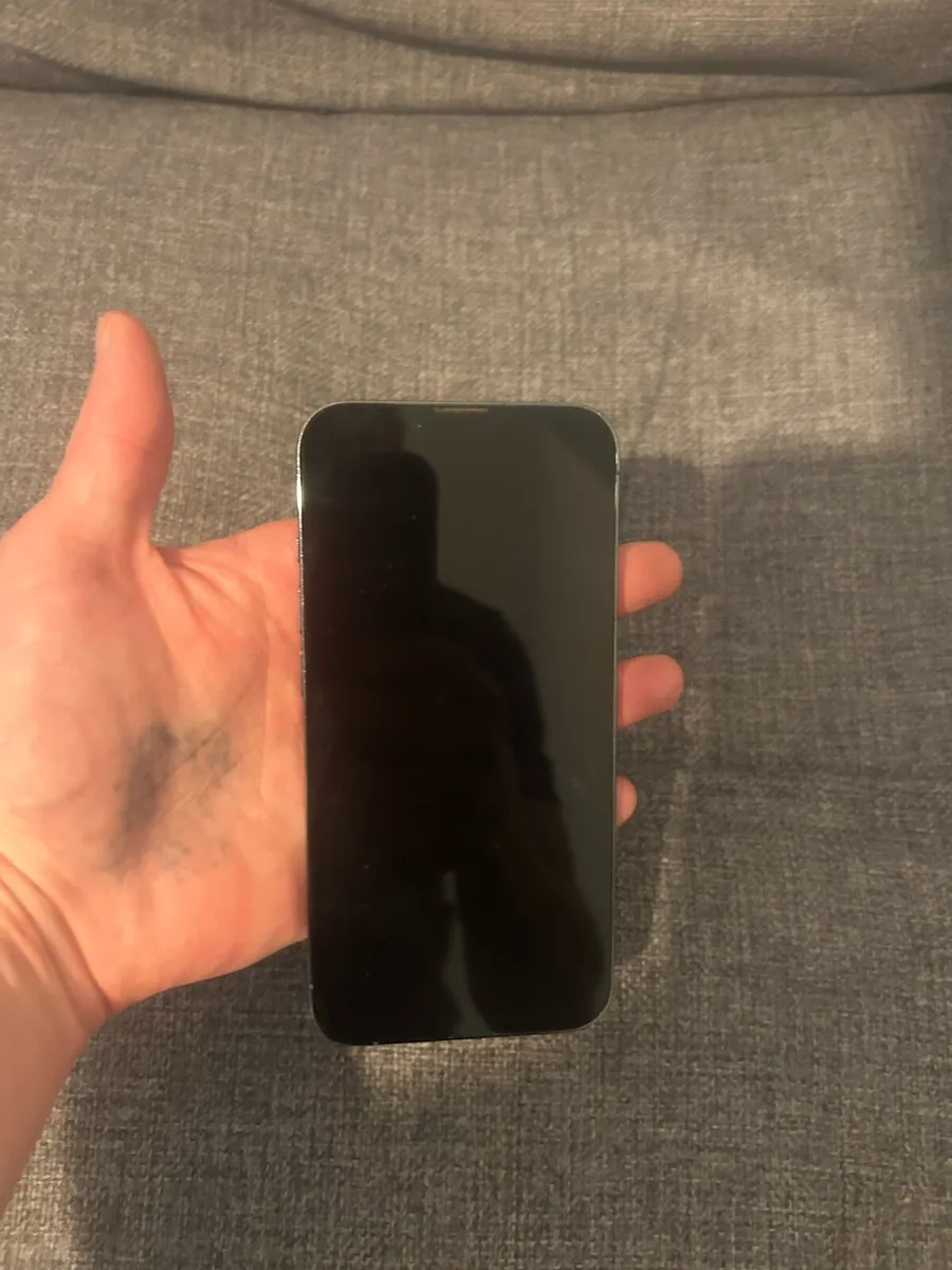 iPhone 13 Pro blue 128gb unlocked 86% battery - Image 2