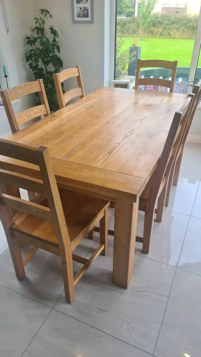 Table and Chairs - Image 1