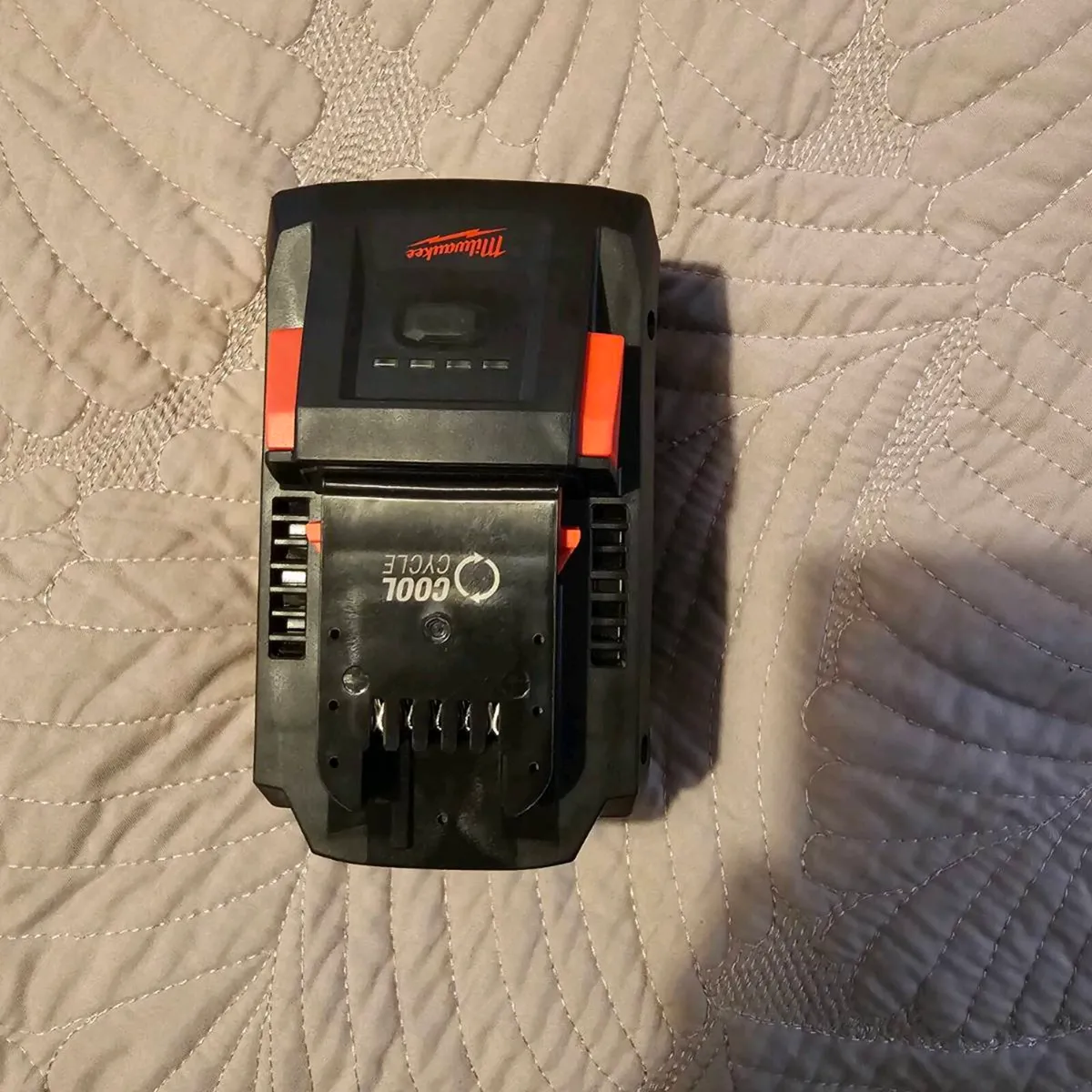 Milwaukee M18 FORGE 12.0Ah Battery (M18 FB12) - Br - Image 4