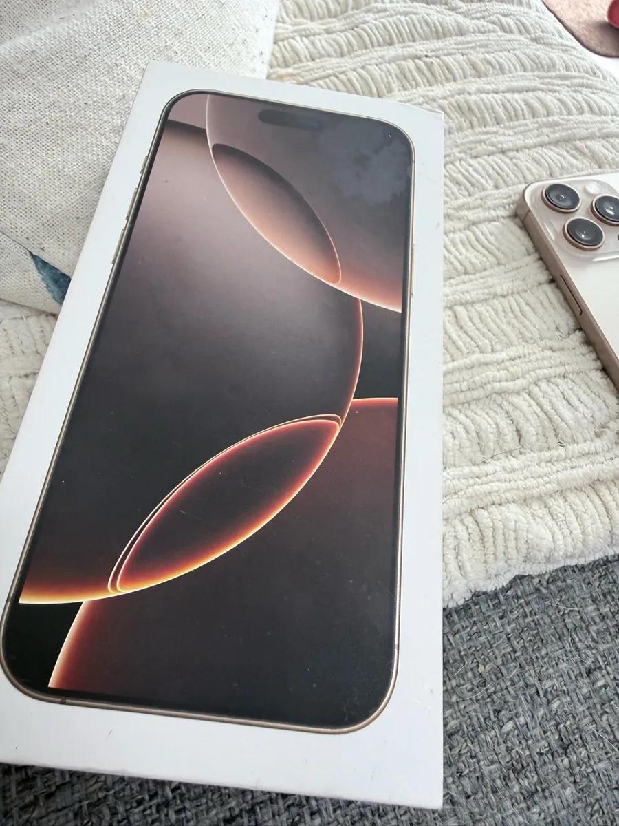 iPhone 16 pro max - Image 2