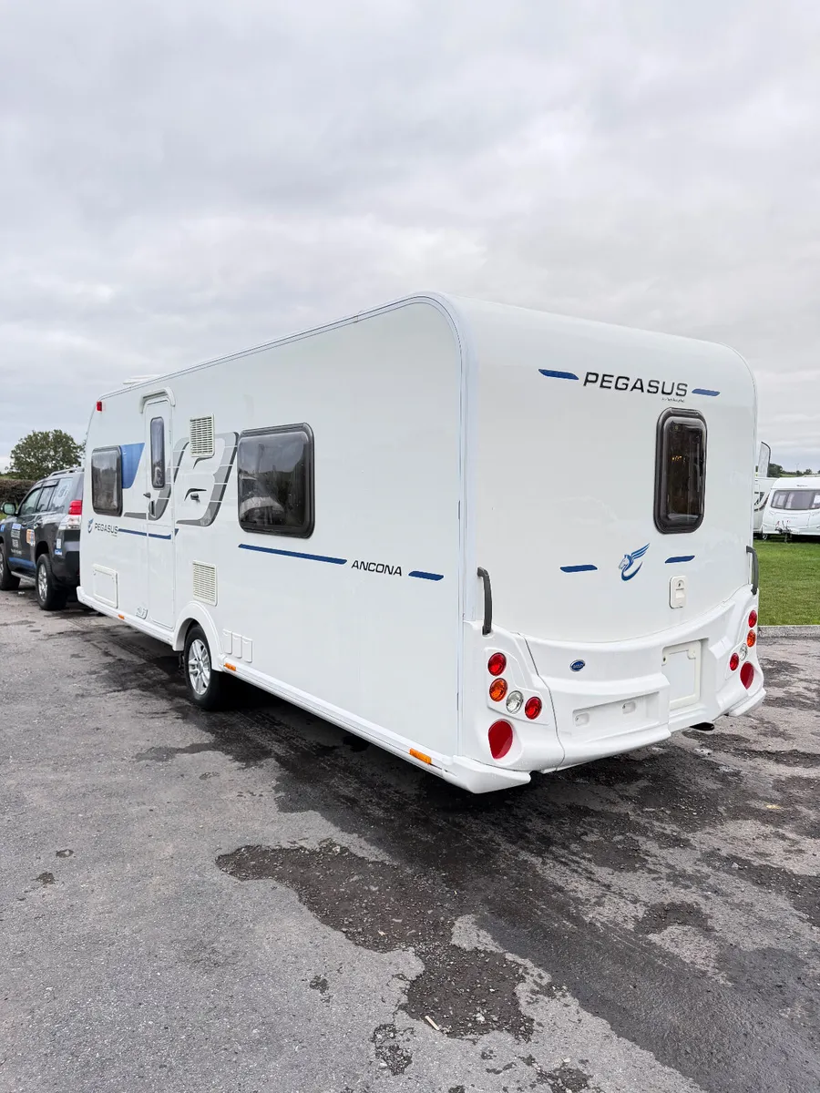✨STUNNING BAILEY PEGASUS ANCONA 5-6 BERTH✨ - Image 2