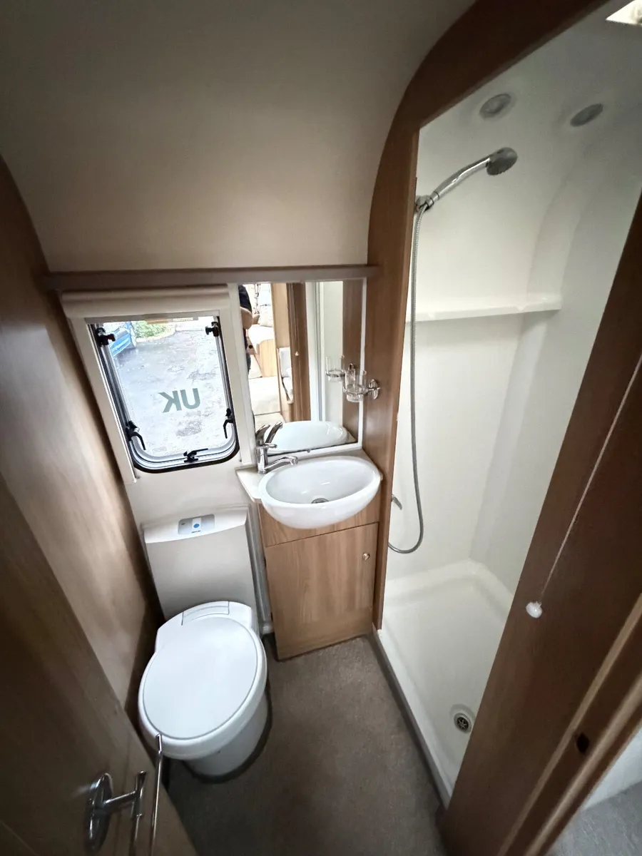 ✨STUNNING BAILEY PEGASUS ANCONA 5-6 BERTH✨ - Image 4