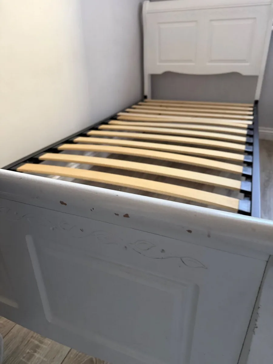 Single Bed frame - Image 2