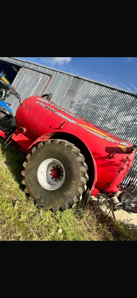 Agri Mac 1600 recessed tanker - Image 1
