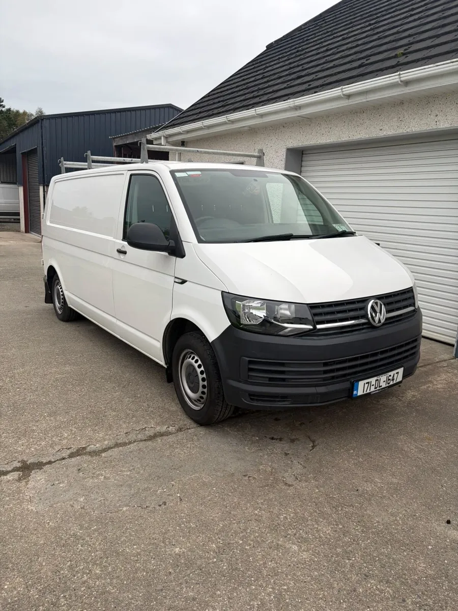 Volkswagen Transporter - Image 1