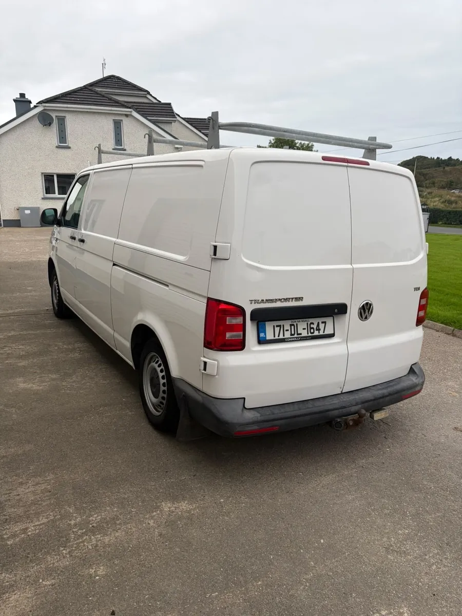 Volkswagen Transporter - Image 2