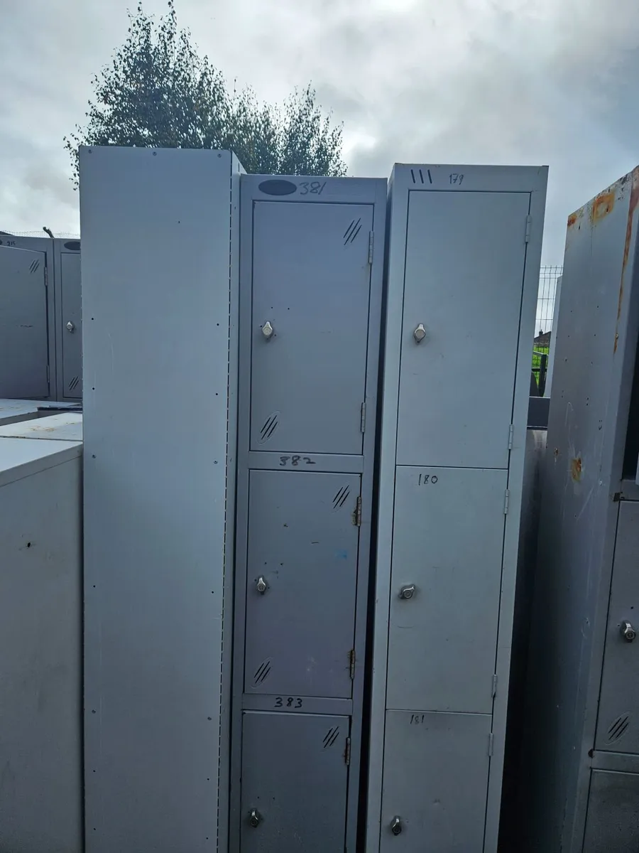 School furniture - Image 2