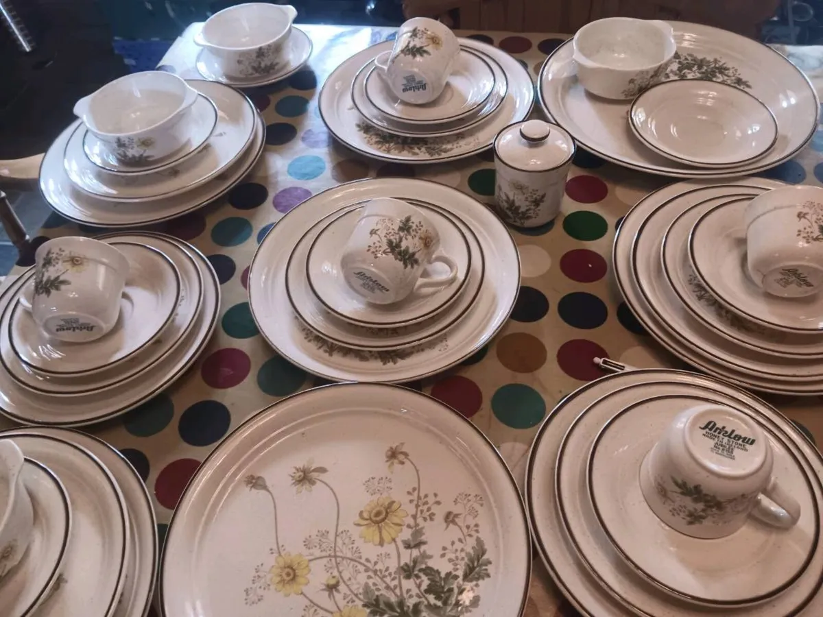 Arklow dinner set - Image 2