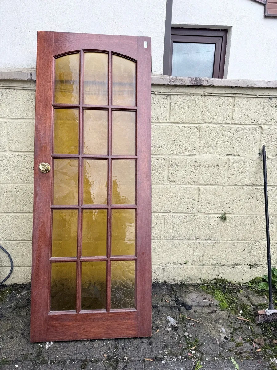 Internal door with glass x 2