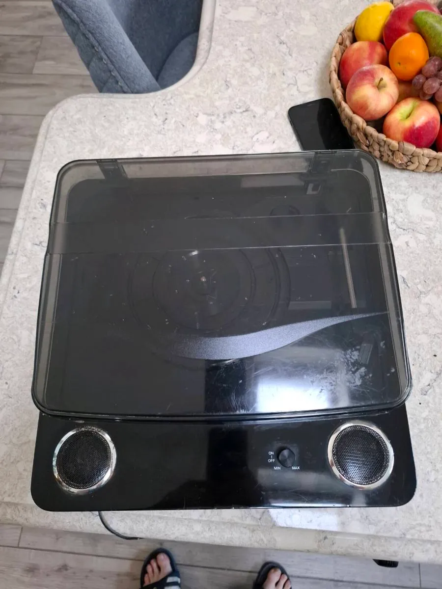 Record player - Image 3