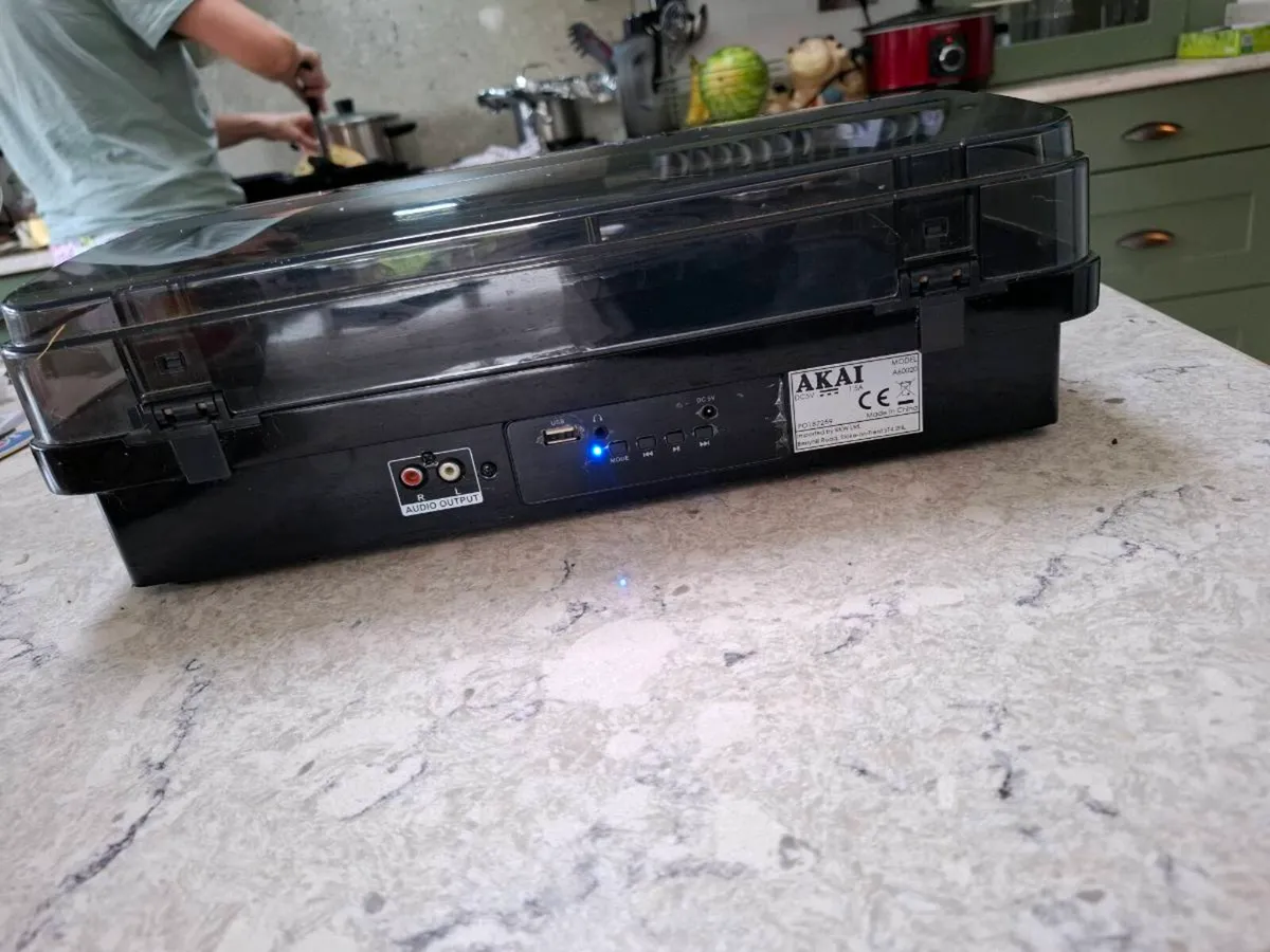 Record player - Image 4