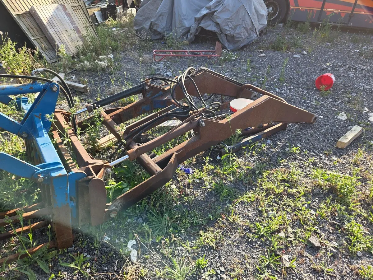 Tanco Front Loader Ford 6600 - Image 4