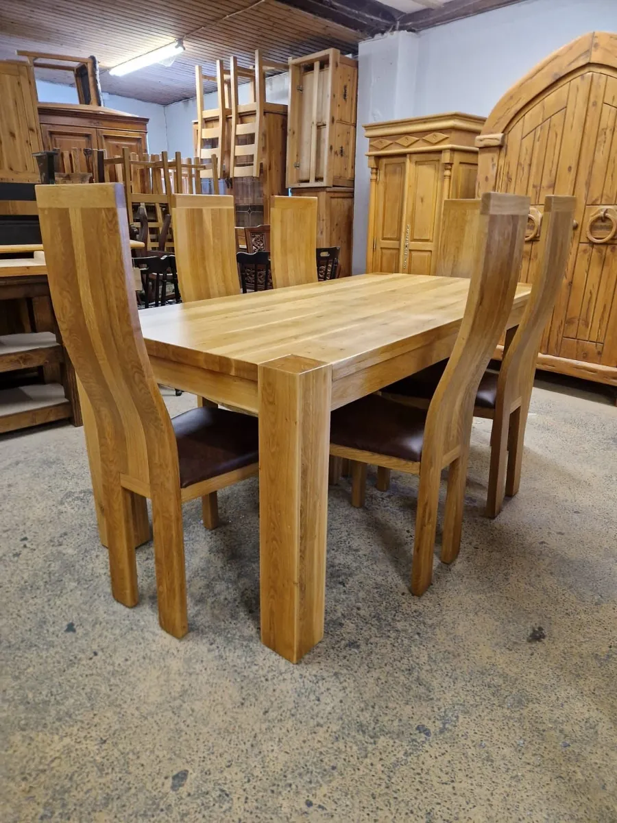 6ft×3ft oak table, 6 oak chairs - Image 2