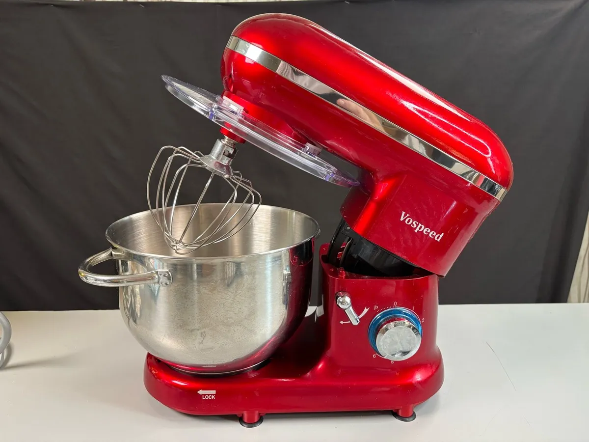 Vospeed Electric Stand Mixer + Accesories - Image 1