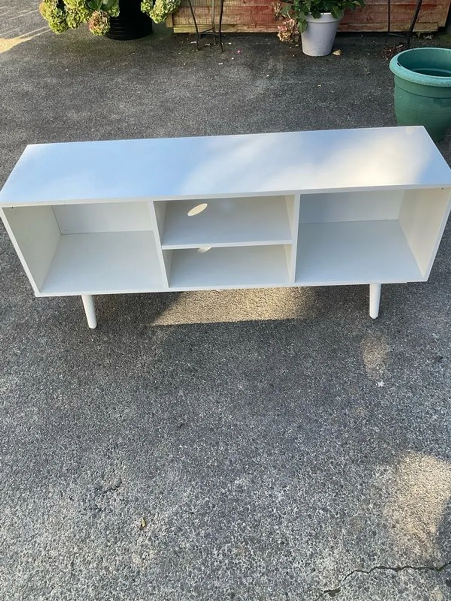 tv bench - Image 1