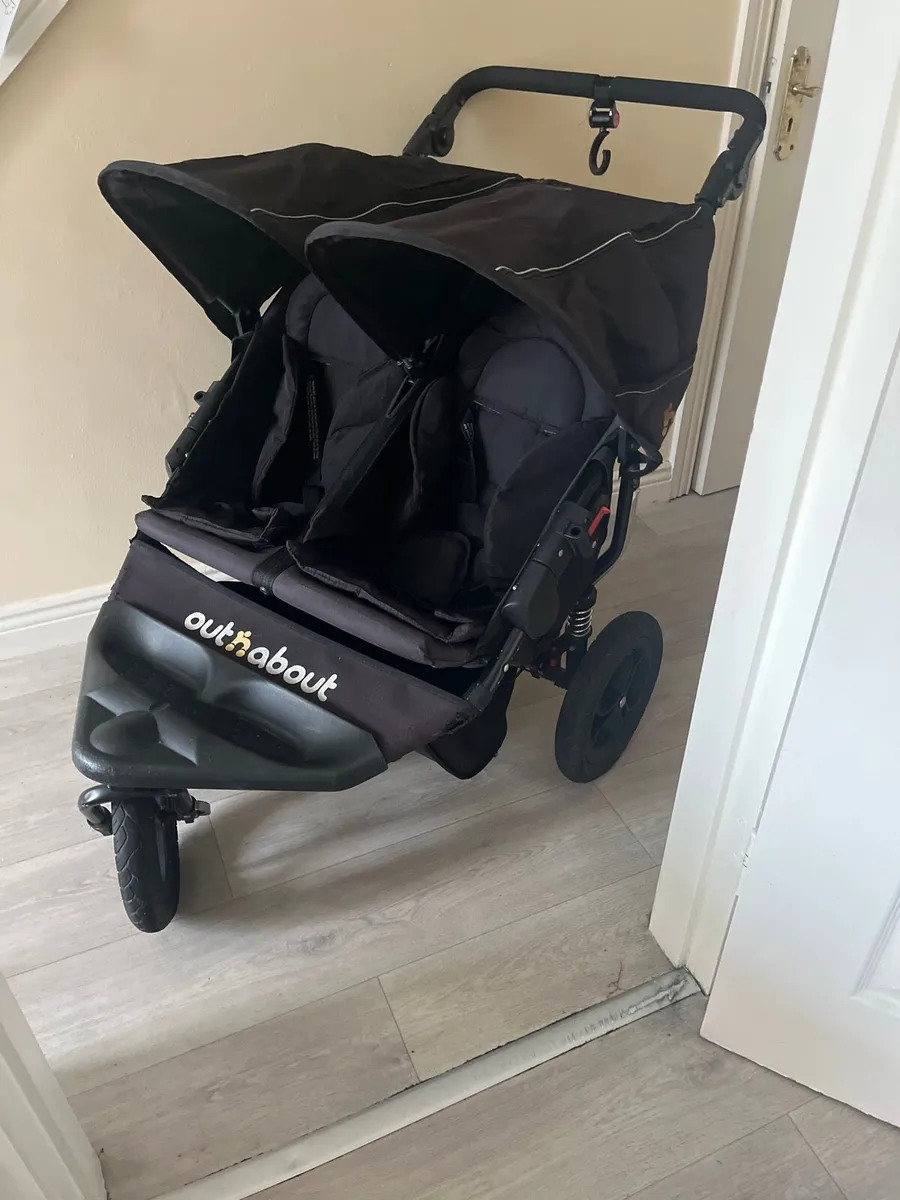 Out and about double buggy - Image 1