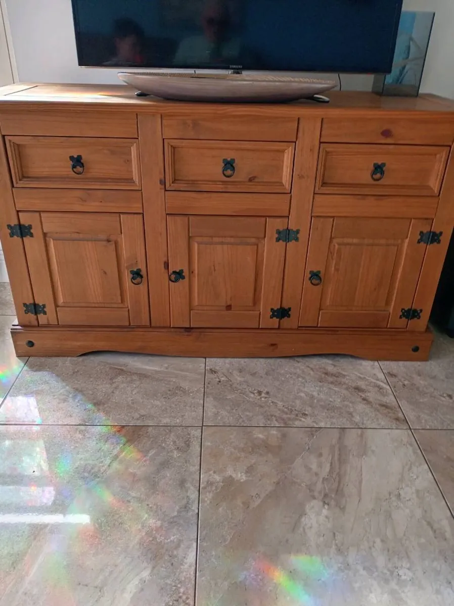 Sideboard