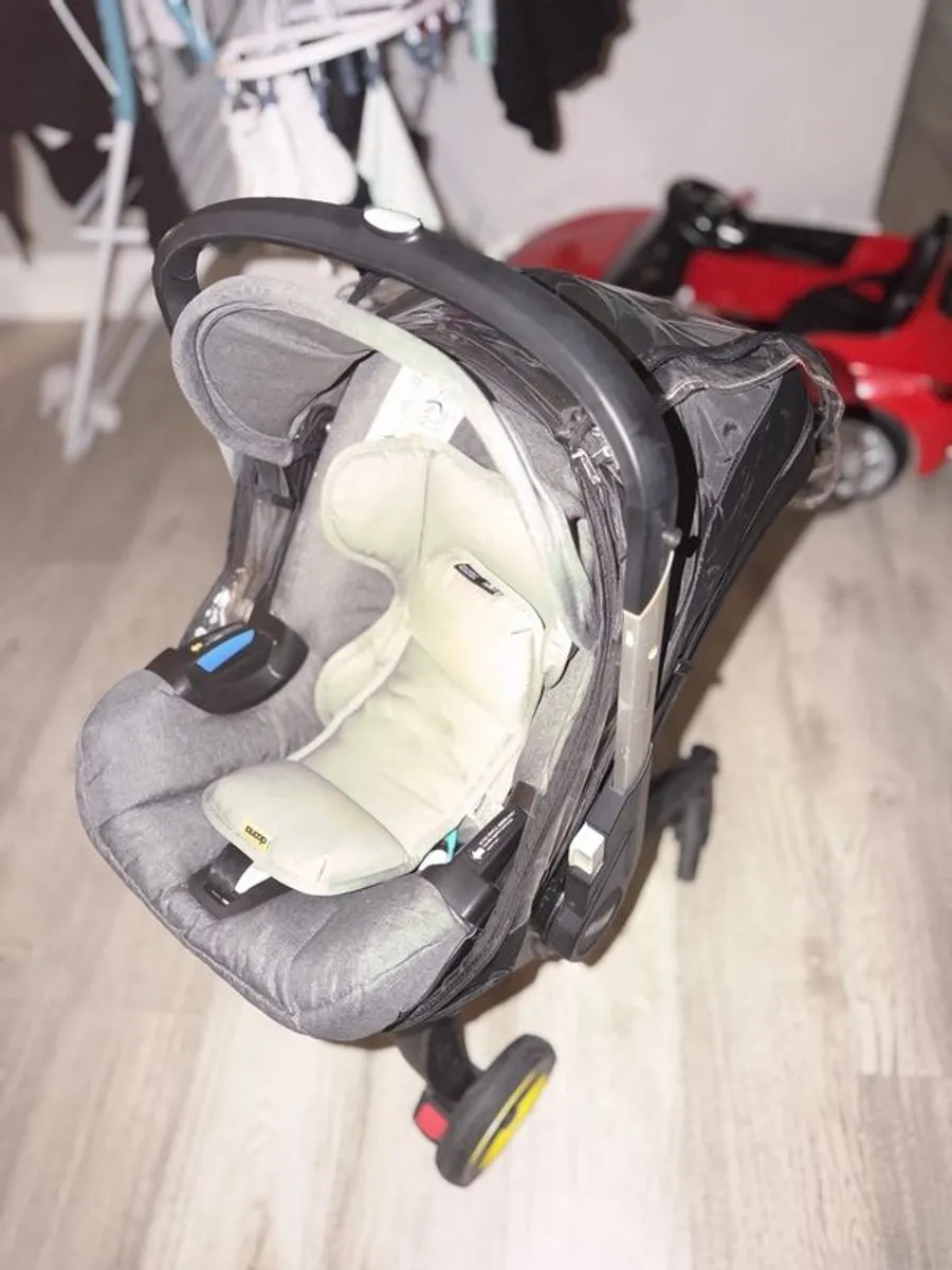 Doona car seat - Image 2