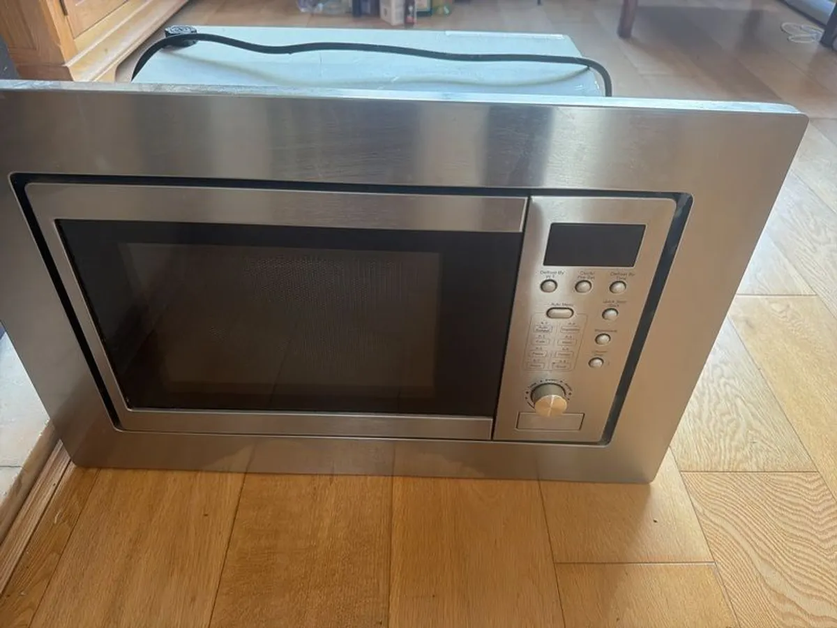 microwave - Image 2