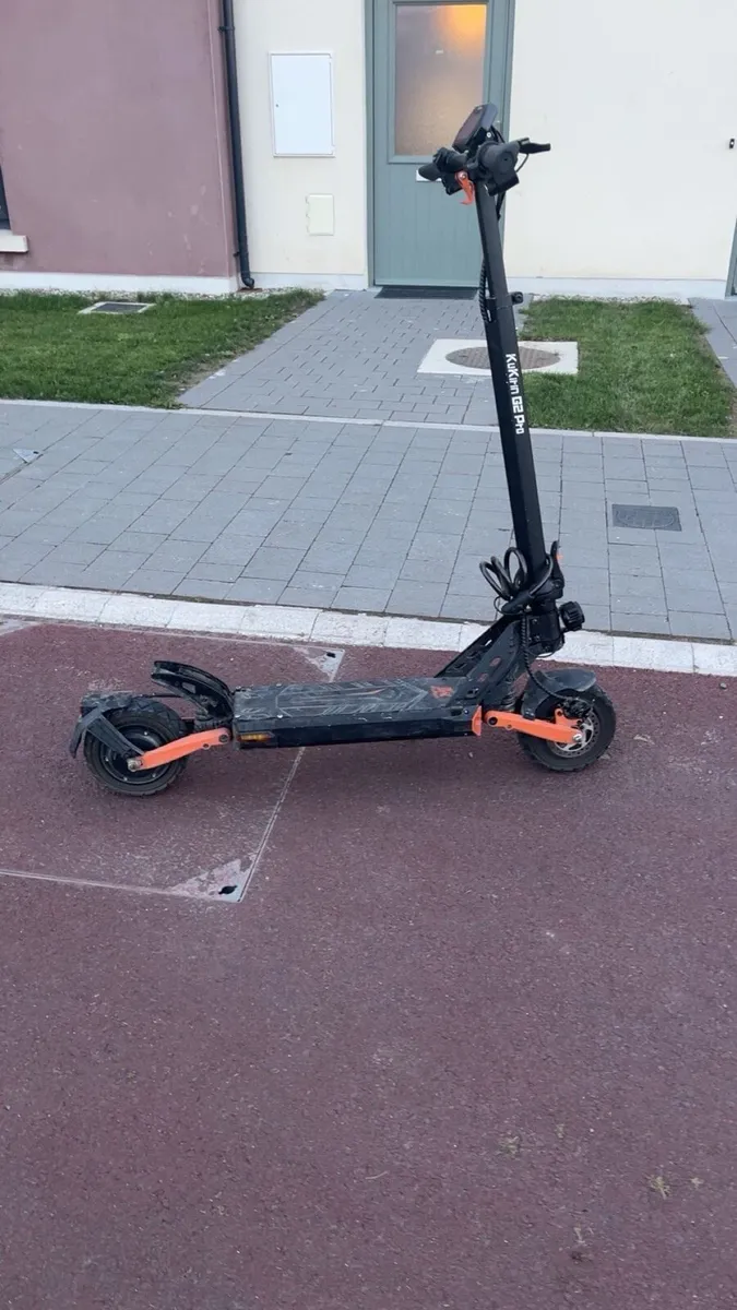 Electric scooter - Image 1