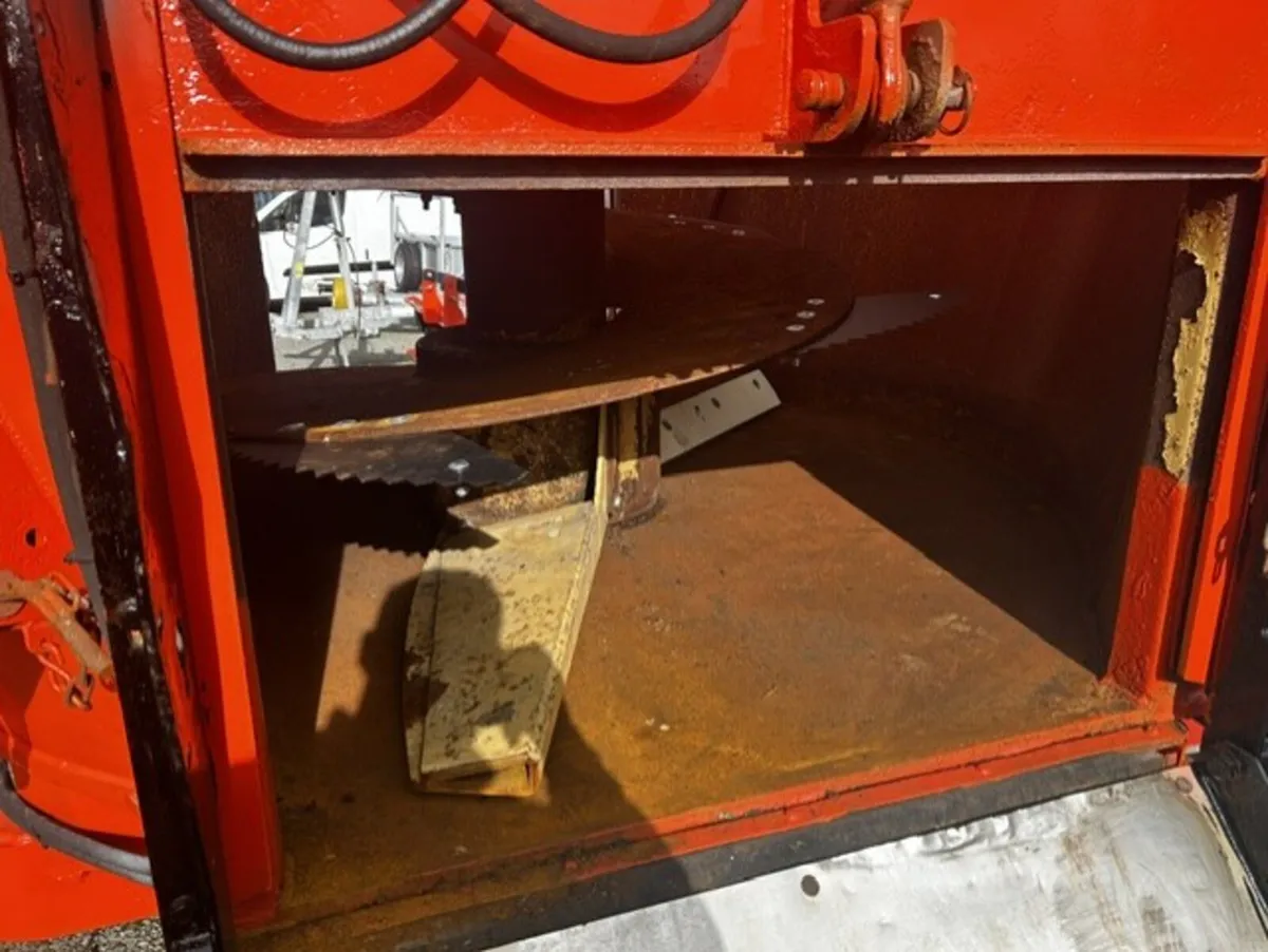 2013 VF1000 Abbey Diet Feeder - Image 4