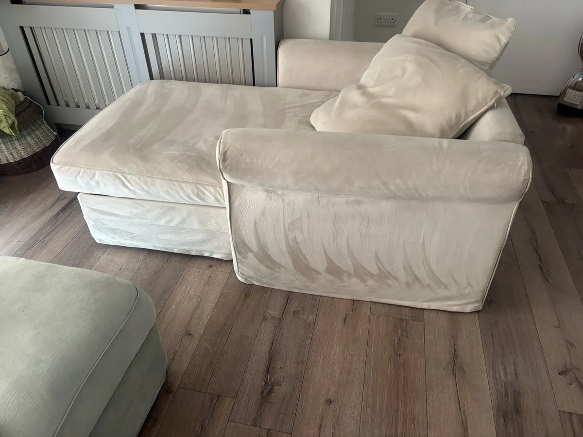 Cream Chaise Lounge / Sofa with Storage - Image 2