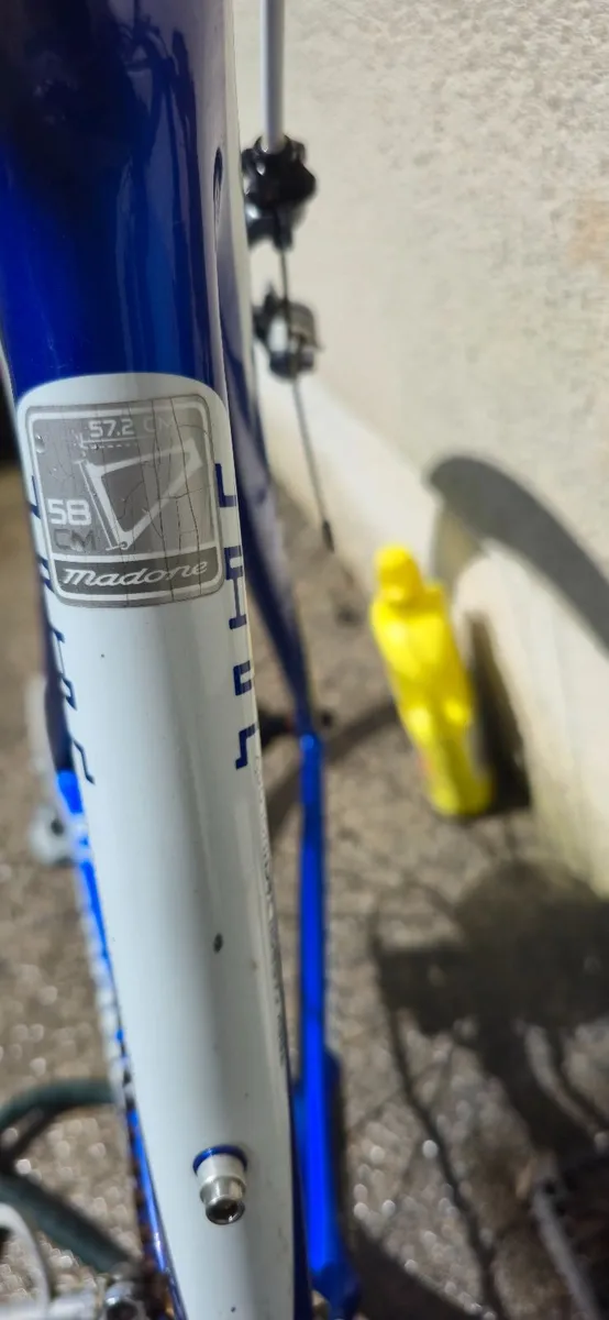 TREK MADONE 4.7 FULL CARBON ULTEGRA REPAIR PARTS - Image 2