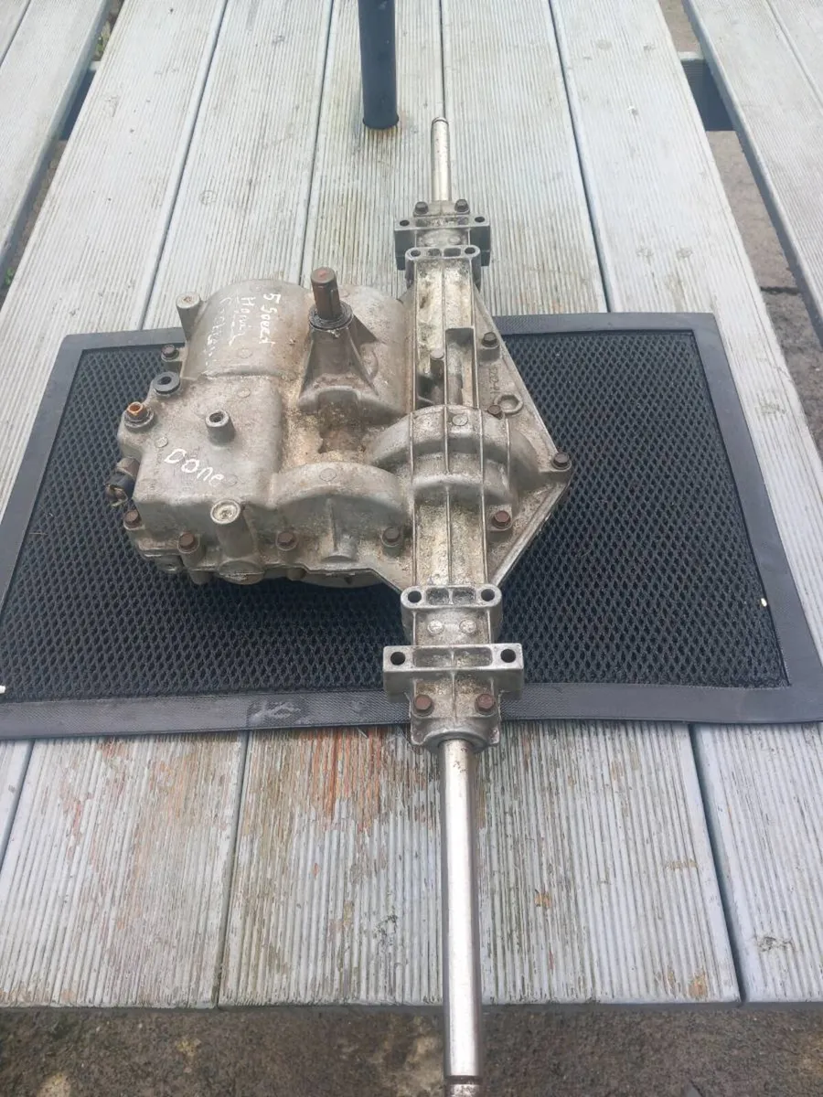Honda/Castlegarden manual gearbox for sale - Image 2