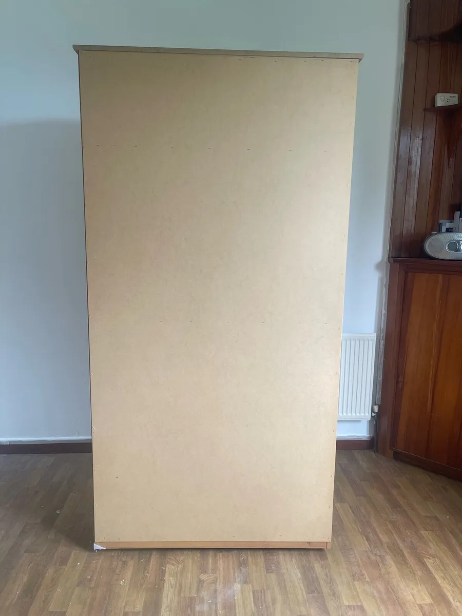 Double wardrobe - Image 4