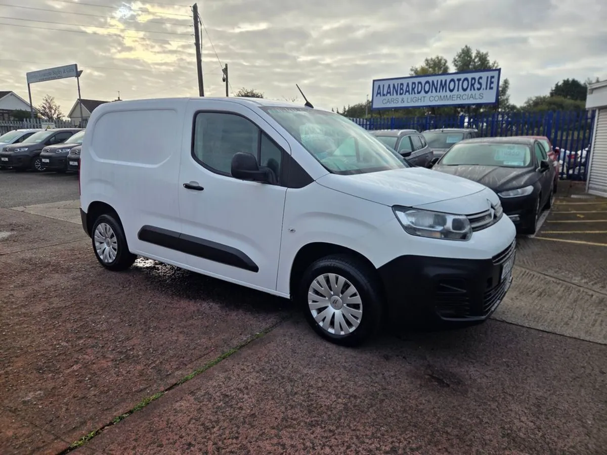 Citroen Berlingo K9 LX 1.5 Bluehdi 75 650KG M 3 - Image 2