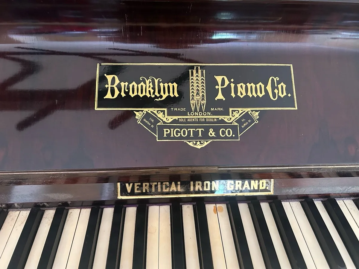 Piano - Image 2