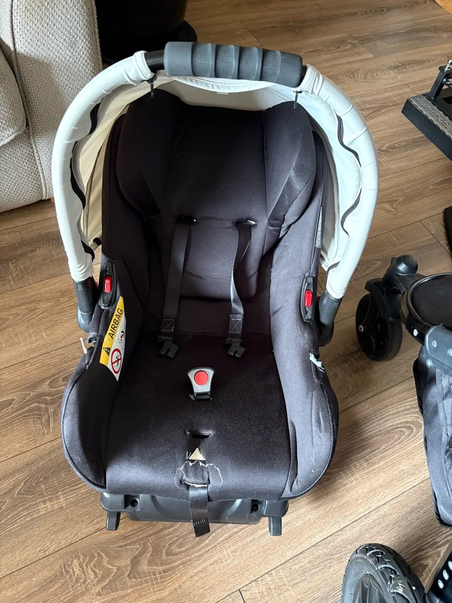 Baby travel system - Image 3