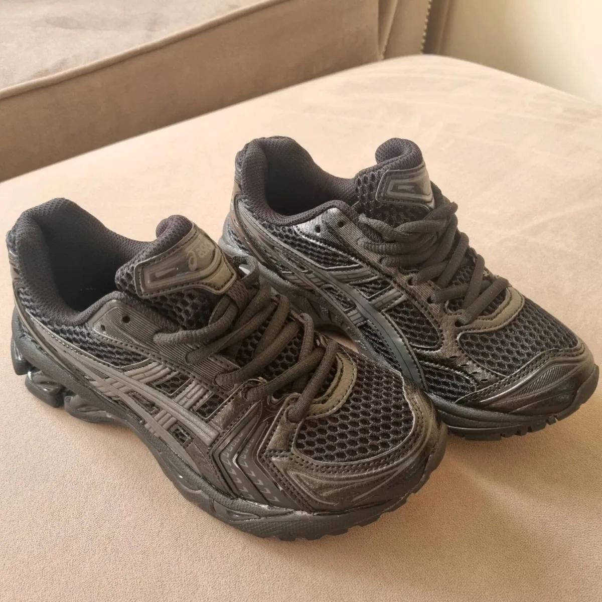 Trainers - Image 1