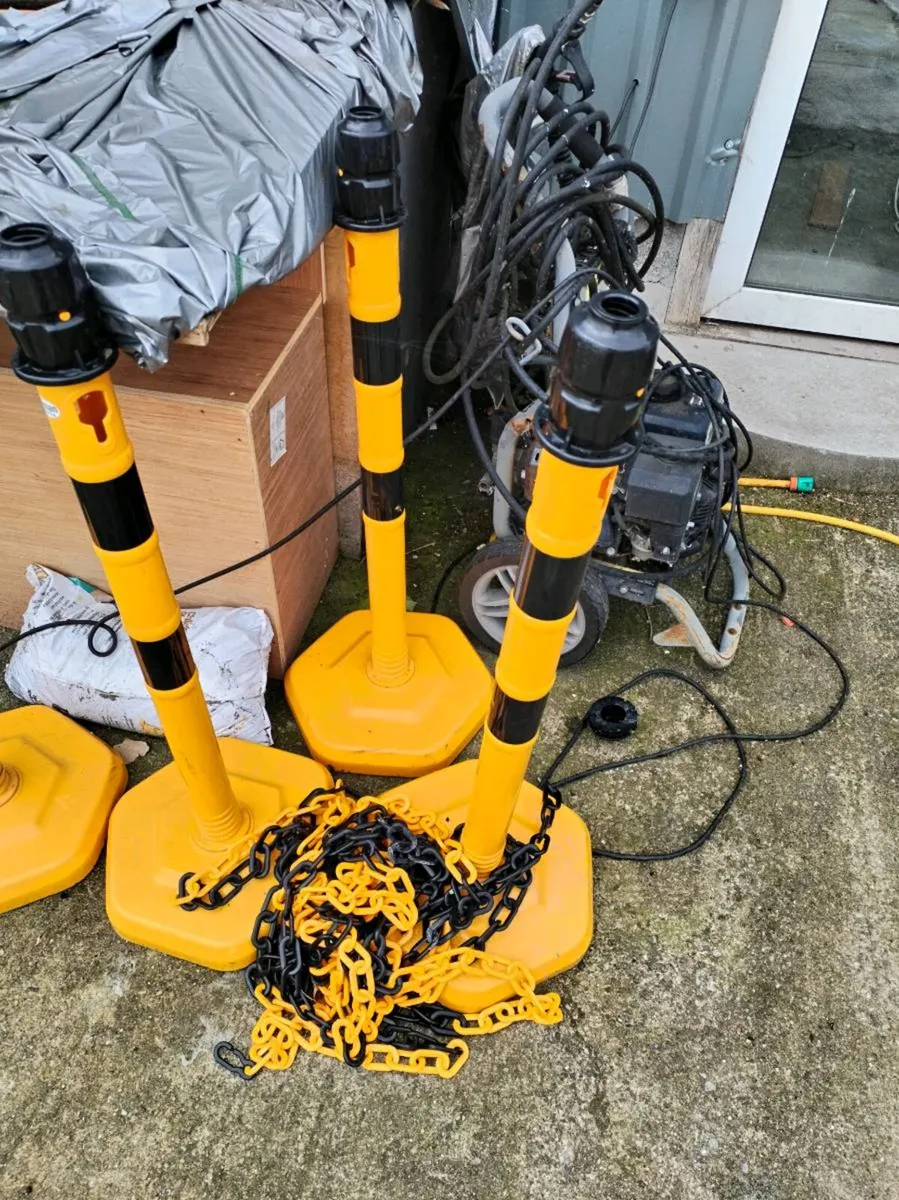 Bollards - Image 3