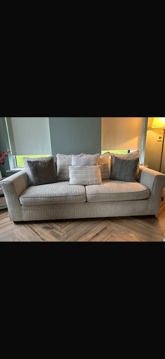 3 seater & 2 seater - Image 1