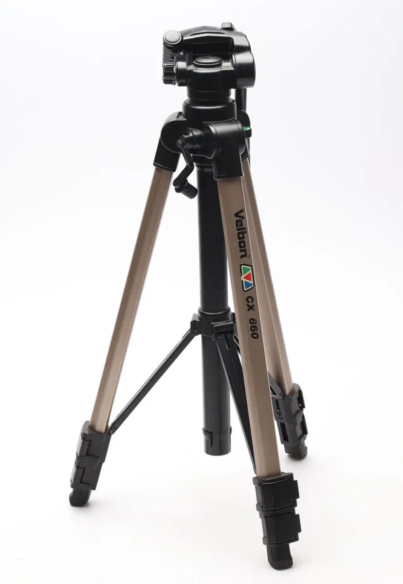 VELBON CX-660 Camera Tripod - Image 1