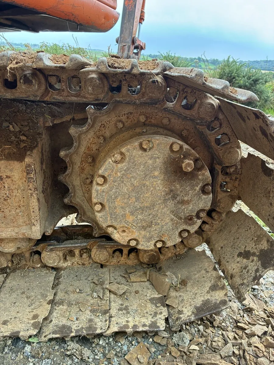 Hitachi EX120-5 - Image 4