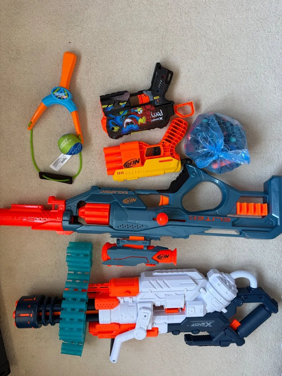 Nerf gun bundle - Image 1
