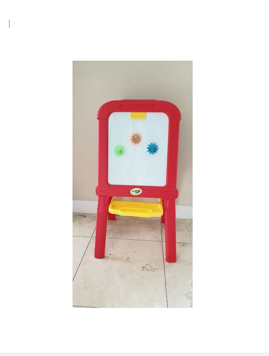 Crayola Creative Fun Magnetic Double Easel - Image 1