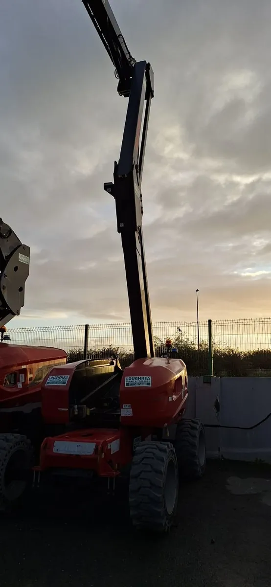 Cherry Picker - Image 1