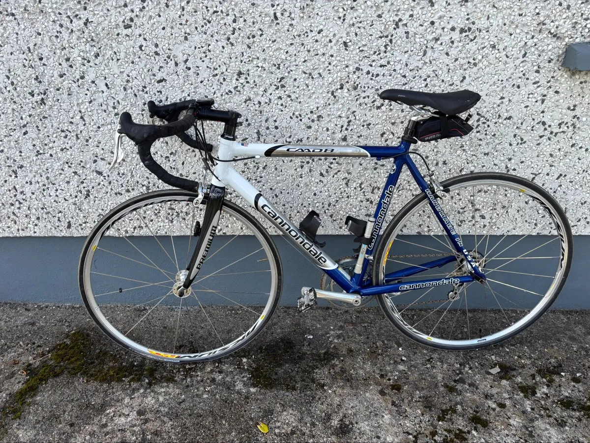 Road bike - Image 2